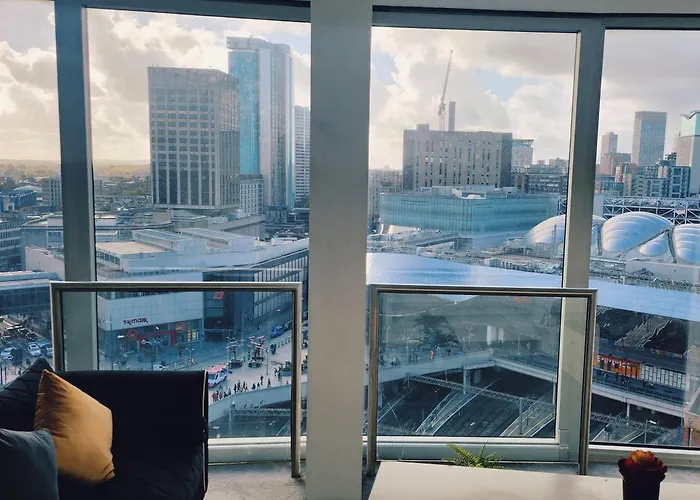 Cityscape Apartment In Birmingham With Self Checkin