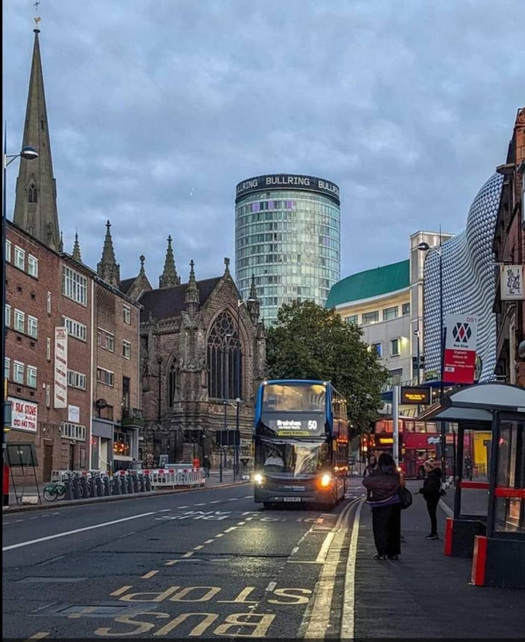 Apart-hotel Cityscape In With Self Checkin Birmingham